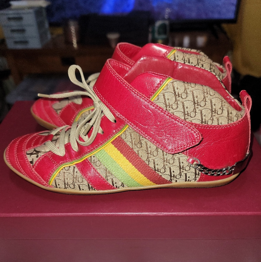 AMAZING🔥 Vintage Christian Dior Rasta-style high-top sneakers